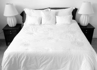 My Husband Praised Me for Being Brave After I Spray Wines on Our Mattress