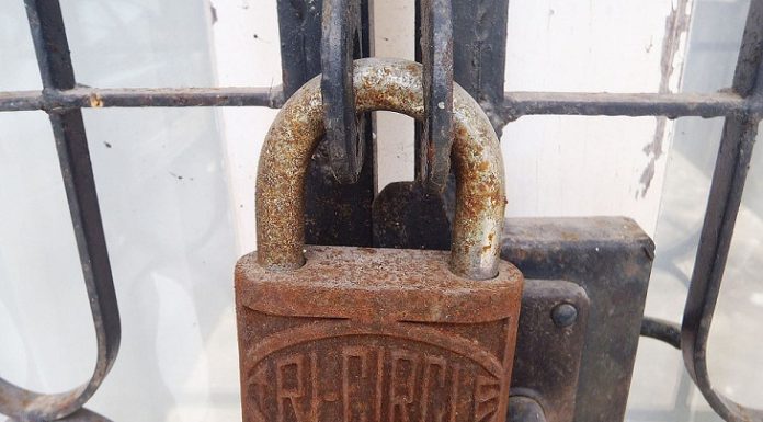 Simple Solution for Fixing a Rusty Lock