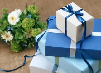 15 Thoughtful Retirement Gifts That Show Appreciation and Respect