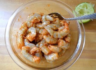 Spicing up your dish with perfect timing, the unbeatable deliciousness is guaranteed