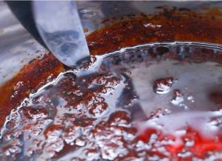 5 Easy Tips to Remove Burnt Stains and Residue from Cookware