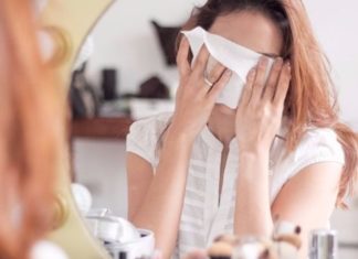 5 Habits that Cause Working Women to Appear Older than Their Actual Age