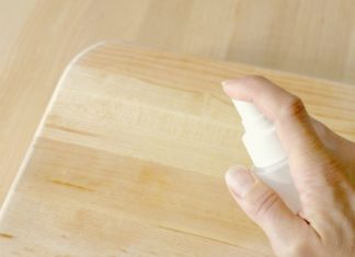 Discover the Ultimate Way to Clean and Eliminate 100% of Bacteria from Cutting Boards!