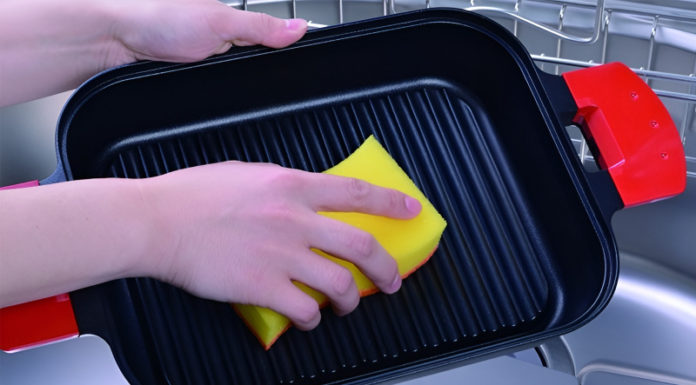 Revealing the Secret to Thoroughly and Efficiently Cleaning an Electric Stove