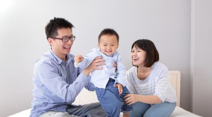 The Smart Parent’s Guide: What Not to Brag About