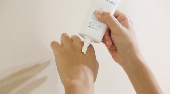 Get Rid of These 5 Habits for Soft, Smooth Hands