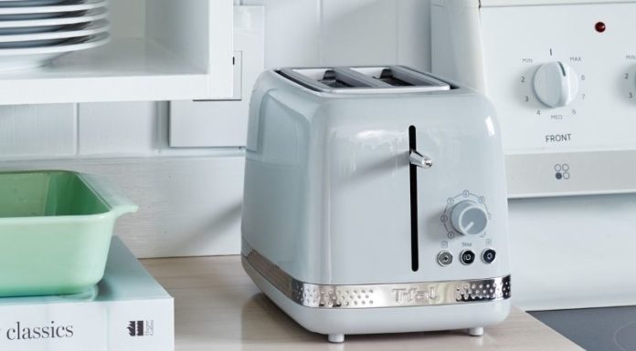 How to Clean your Bread Maker Easily: Simple Steps Anyone Can Follow