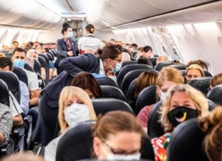 Why aren’t passengers allowed to disembark the airplane immediately after landing?