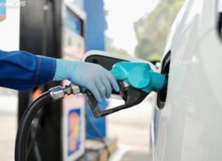 Is it good to fill up the gas tank?