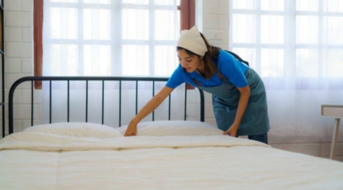 How to plump a flat pillow