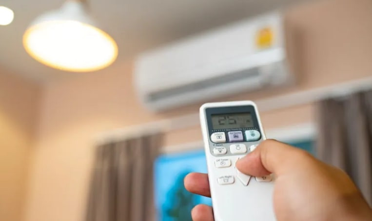 Why You Shouldn’t Close the Door When Using an Air Conditioner