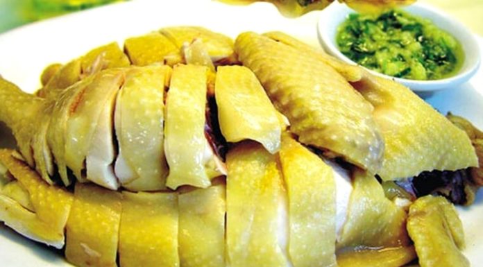 Should boiled chicken be chopped or kept whole in the refrigerator?