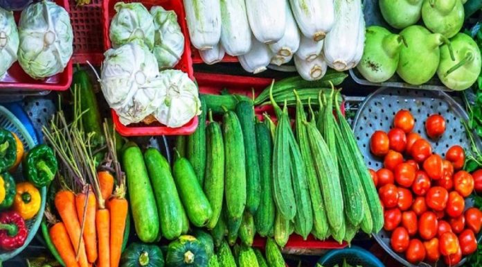 Discover 6 Foods for Radiant, Smooth Skin