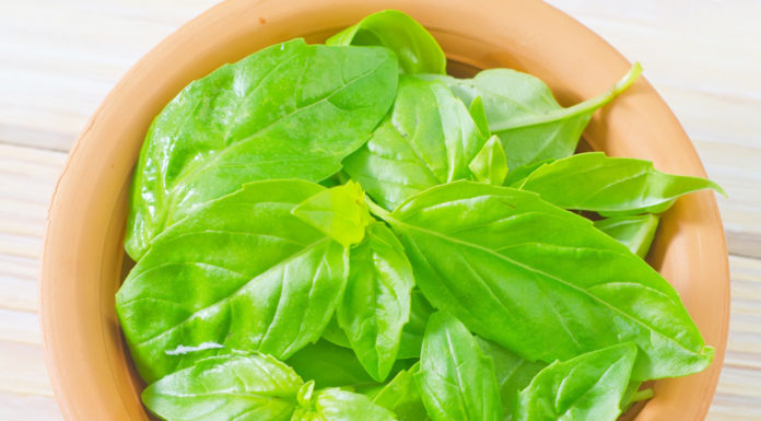 How to Reduce Acid Levels in the Stomach