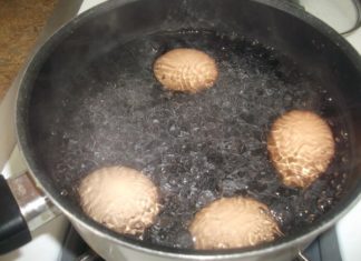 Spin the Two Eggs on the Table, You’ll Know Which One is Hard-Boiled