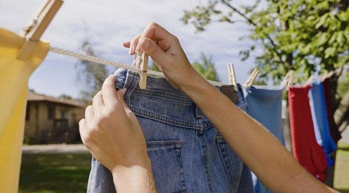 Tips to Keep Clothes Wrinkle-Free Without Ironing