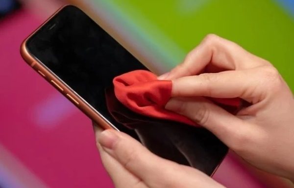 5 tips to double the lifespan of your phone