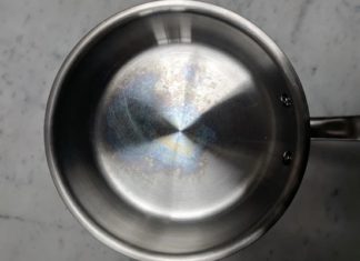 Why do rainbow-colored streaks often appear on the surface of pots and pans, are they toxic?