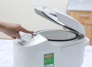 Why shouldn’t you open the lid of an electric rice cooker immediately after cooking? The reason that many people are not aware of.