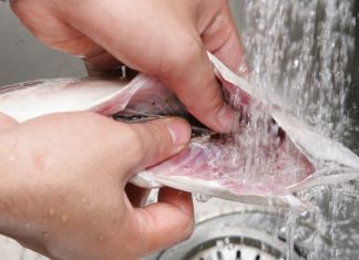 Get Rid of Fishy Smell on Your Hands with This Amazing Hand Cream