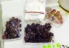 Step 1: Washing with water is just the beginning, grapes need a few more steps to be perfectly clean, shiny, and appealing