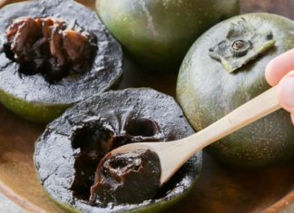 The Colorful and Delicious Chocolate-like Taste of the Pink Dragon Fruit, Priced at Half a Million VND per Kilogram.