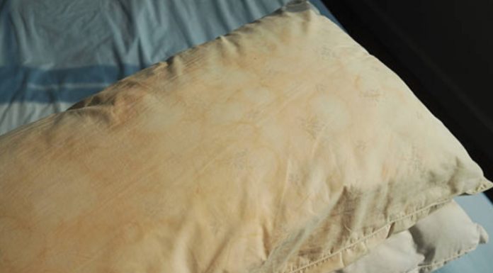 Simple and Effective Tips for Cleaning Pillowcases