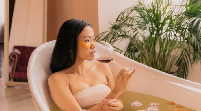 Make the most of every nook and cranny in your bathroom.