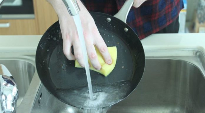 Why Does the Bottom of My Pan Bulge? Easy and Effective Methods to Fix It.