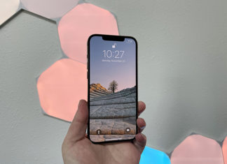 Can iPhone detect if the network is throttling video bandwidth?