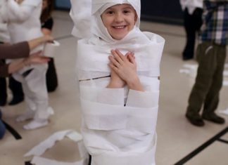 22 Fun and Exciting Halloween Games to Entertain Kids