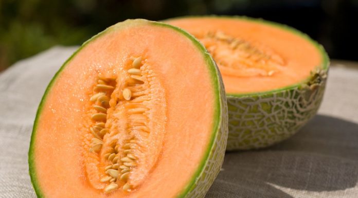 3 Foolproof Tips for Choosing the Perfect Golden Melon