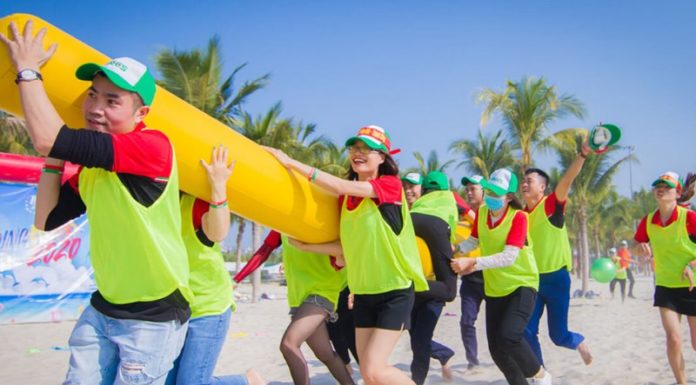 Unique and Impressive: 50+ Team Building Slogans that Stand Out
