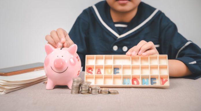 Secret Success Tips for Wealthy Parents: Teach Your Kids These 8 Things to Ensure Financial Prosperity