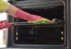 Easy Oven Cleaning Tips: Eliminate Unpleasant Odors and Enhance Food Flavor