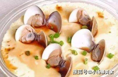 This dish has an extremely high amount of calcium, equivalent to 10 glasses of milk.