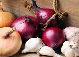 Simple tips for preserving garlic, onions, and ginger worry-free all year round