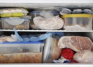 How long can frozen food be stored?