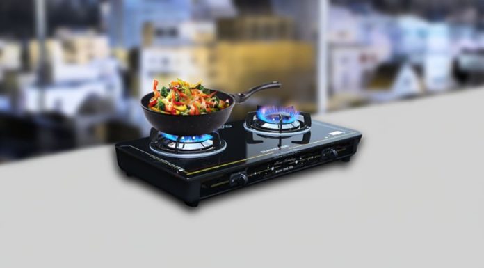 Experienced Cooks Never Keep These Dangerous Items Near the Kitchen, Creating Unforeseen Hazards