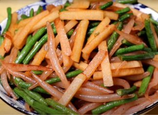 Pocket-friendly Chinese-style Stir-Fried Red Ants Recipe: Delicious and Fiery