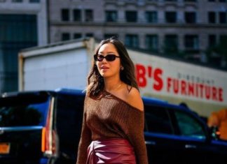 Long boots are the ultimate weapon to conceal any flaws on your legs that every girl should own.