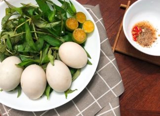 Delicious Duck Egg: No more guessing, just take 3 seconds to crack the shell