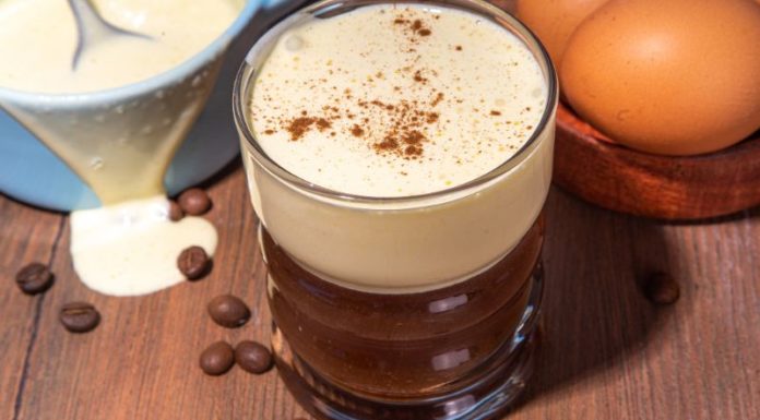 How to make delicious egg coffee at home with a blender