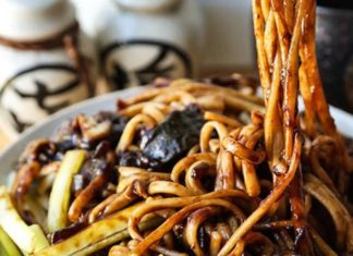 How to upgrade black soy sauce to be more delicious and less greasy