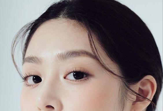 Two crucial skincare steps that cannot be missed or your skin will significantly deteriorate.