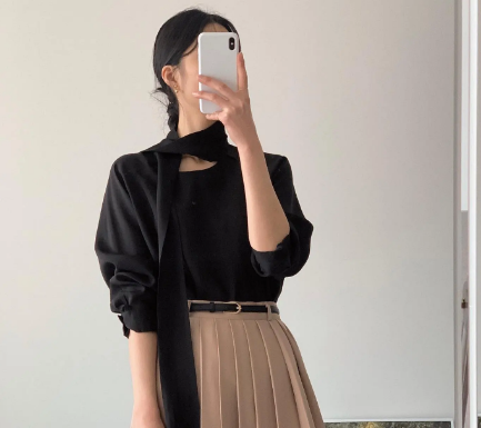5 adorable and elegant office skirts worth adding to your wardrobe