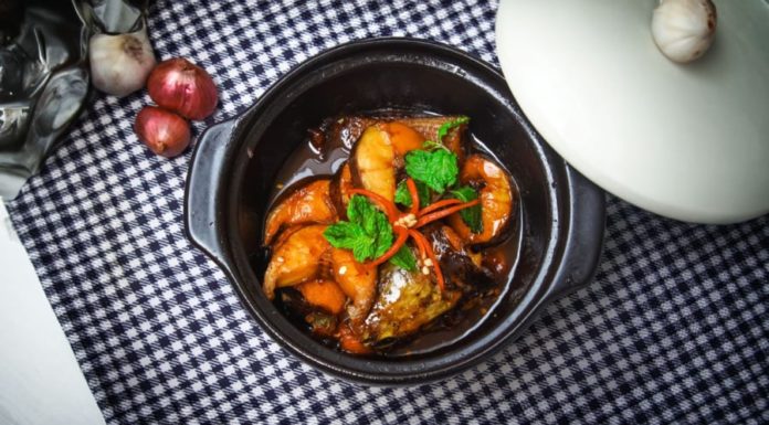 Surprising chef adds a few slices of lime to the braised fish, knowing the benefits everyone wants to learn