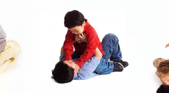 How do you react when a friend hits you? Your reaction can either save or ruin the relationship with your child