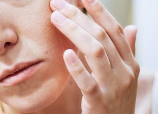 4 Common Mistakes That Cause Dry, Cracked, and Flaky Skin in Dry Winter Days