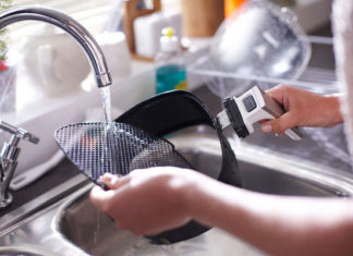 Quick and Effective Tips to Eliminate Odor from Air Fryer, Keeping it Clean and Fresh